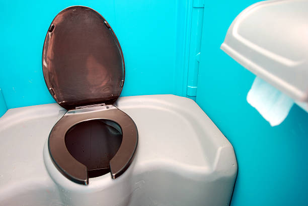 Affordable portable toilet rental in Rochester, WA